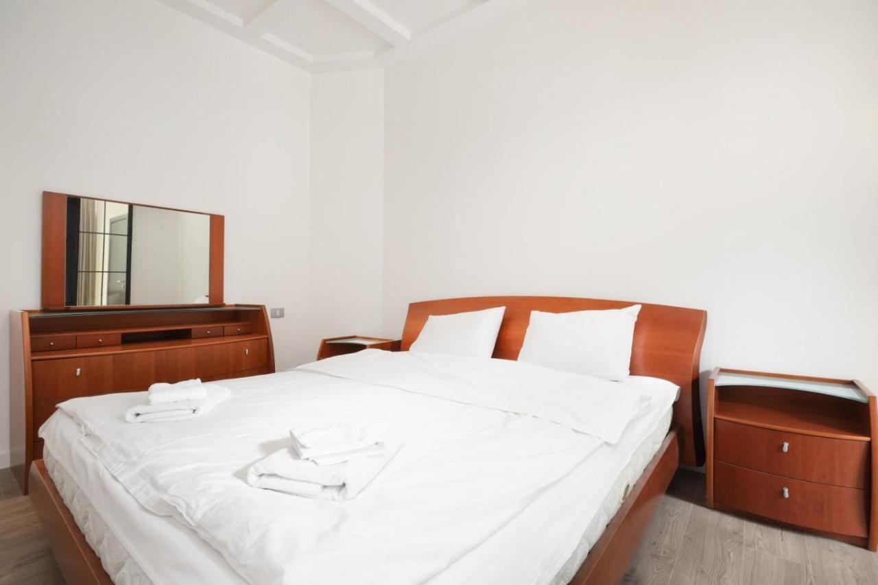 Stay Inn-Apartments On Abovyan 32 Γιερεβάν Εξωτερικό φωτογραφία