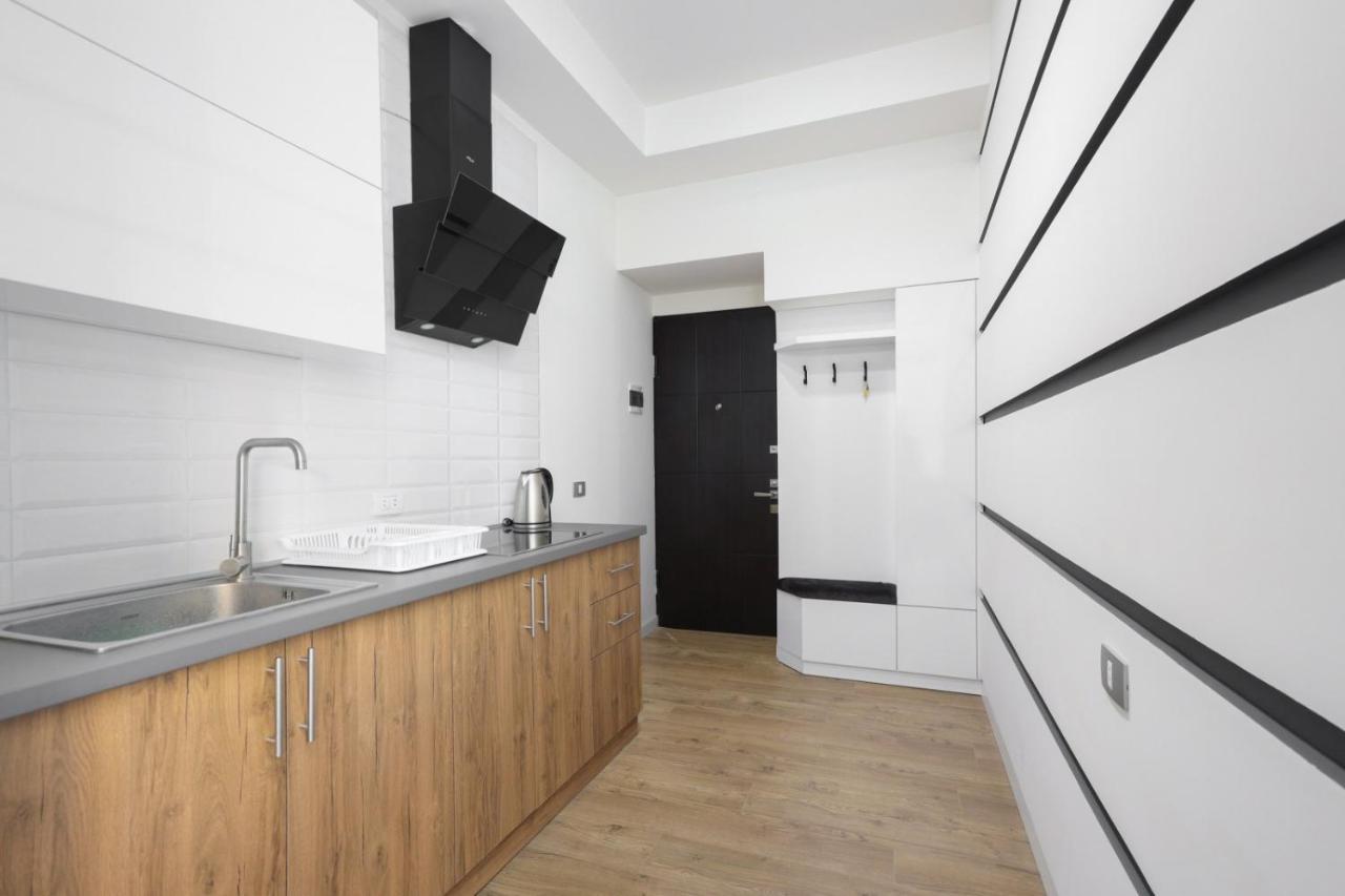 Stay Inn-Apartments On Abovyan 32 Γιερεβάν Εξωτερικό φωτογραφία