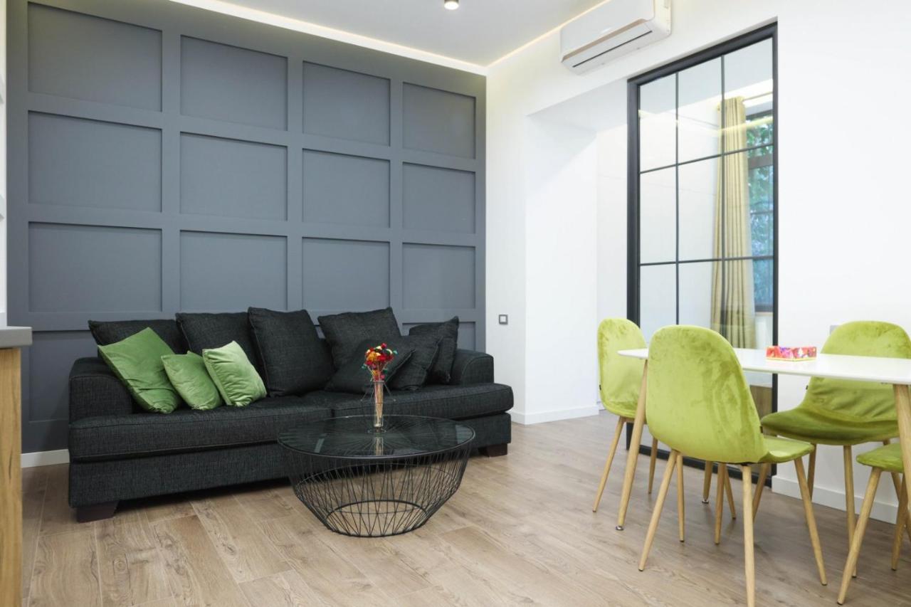 Stay Inn-Apartments On Abovyan 32 Γιερεβάν Εξωτερικό φωτογραφία
